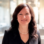 Irina Kary, Ihr Ansprechpartner für Immobilienfragen Irina Kary - Geschäftsführerin