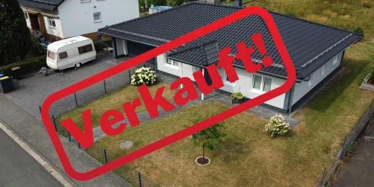 Verkauft Dietzh�lztal-Mandeln Einfamilienhaus Verkauft !! Barrierefreies Wohnen auf einer Ebene - Modernes Einfamilienhaus mit Doppelgarage