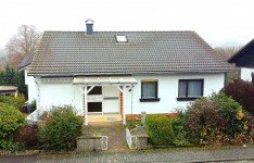 Hauptbild Werden Sie Eigent�mer eines gro�z�gigen 8-Zimmer-Hauses mit Kamin, Wintergarten, Balkon und Terrasse