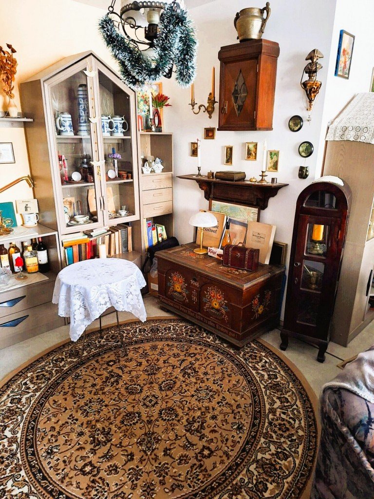 Wohnzimmer Fahrland/Potsdam Erdgeschosswohnung Kapitalanleger aufgepasst! Charmante 2-Zimmer-Wohnung mit Balkon