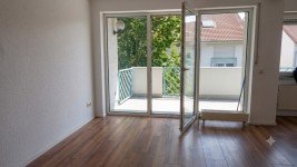 Hauptbild Großzügige 2-Zimmer-Wohnung mit Balkon & Tiefgaragen-Stellplatz