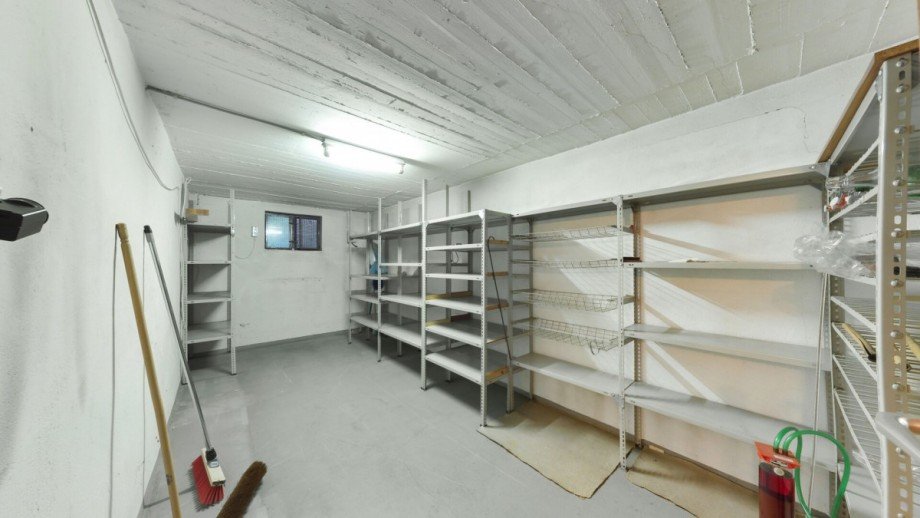 KG - Abstellraum Zweifamilienhaus Dillenburg