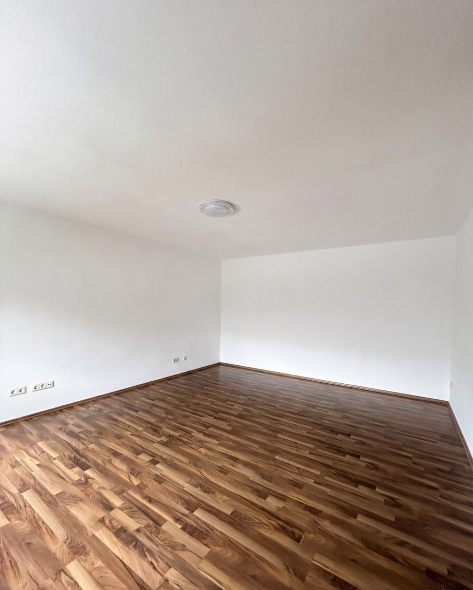 Wohnzimmer Etagenwohnung Dietzh�lztal / Mandeln